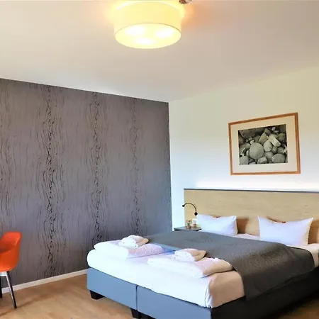 Wreecher Idyll 18 - Grosszugies Mit Terrasse Und Garten - Hunde Willkommen