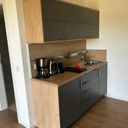 Wreecher Idyll 18 - Grosszugies Mit Terrasse Und Garten - Hunde Willkommen Путбус