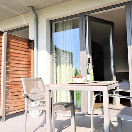 Wreecher Idyll 18 - Grosszugies Mit Terrasse Und Garten - Hunde Willkommen Путбус